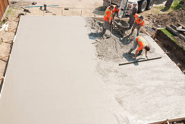 Best Commercial Concrete Services in Jefferson, IA